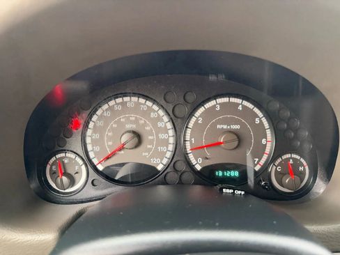 Used 2006 Jeep Liberty Sport AWD/4WD image 9