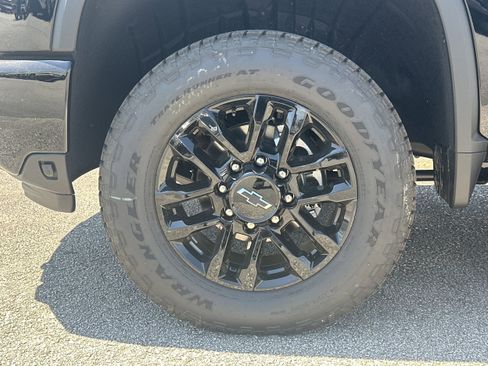 New 2026 Chevrolet Silverado 2500 LT w/ Trail Boss Package AWD/4WD image 11