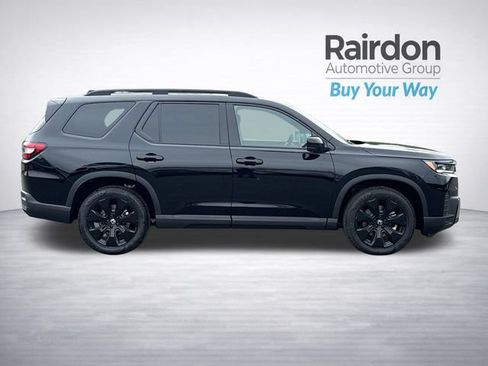 Used 2026 Honda Pilot Black Edition image 8