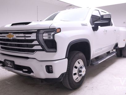Used 2025 Chevrolet Silverado 3500 High Country w/ High Country Premium Package