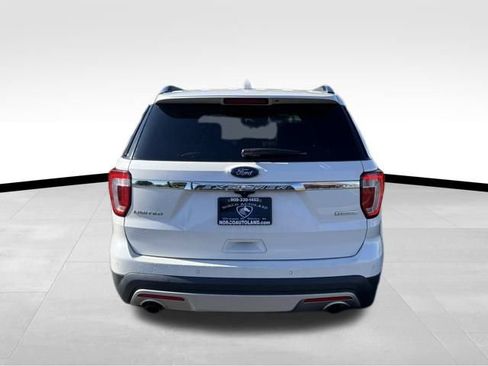 Used 2016 Ford Explorer Limited w/ Equipment Group 301A image 5