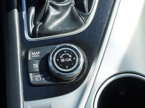 Used 2018 INFINITI Q60 3.0t Luxe w/ Sensory Package 3.0T Luxe image 38