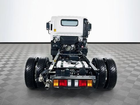 New 2026 Isuzu NPR image 5