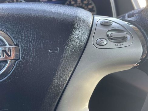 Used 2018 Nissan Murano S AWD/4WD image 23
