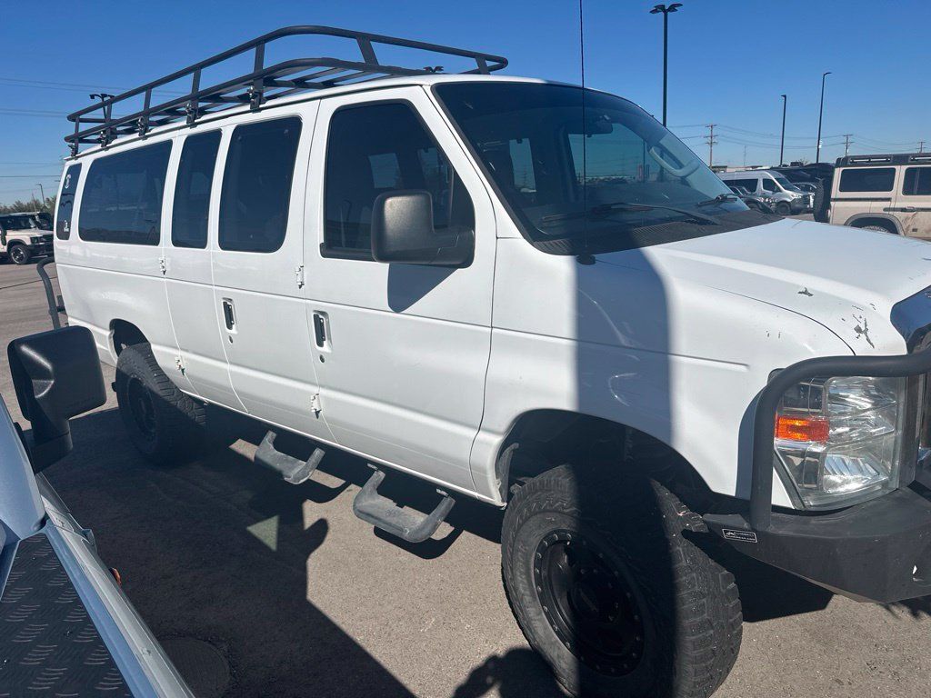 Used 2013 Ford E-350 and Econoline 350 XLT RWD image 5