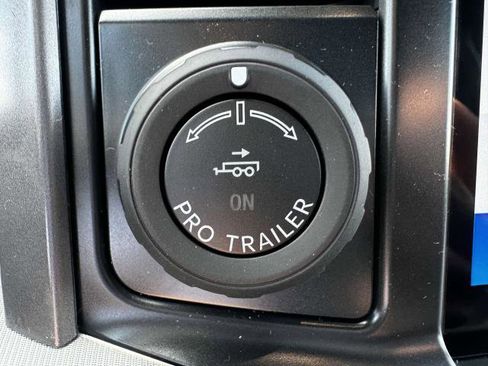 New 2025 Ford F150 Lariat w/ Equipment Group 501A Mid image 25