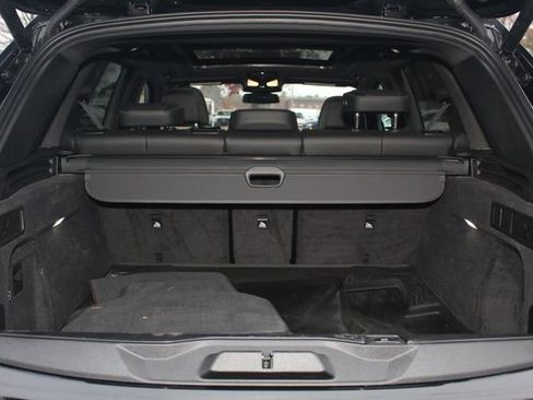 Used 2025 BMW X5 M60i image 8