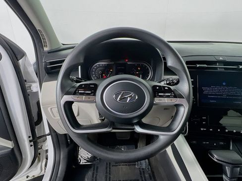 Certified 2024 Hyundai Tucson SEL AWD/4WD image 10