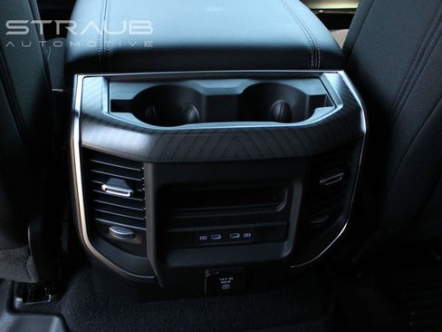 Used 2026 RAM 1500 Big Horn AWD/4WD image 28