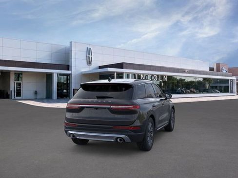 New 2026 Lincoln Corsair Premiere FWD image 9