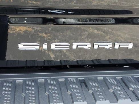 New 2026 GMC Sierra 1500 Denali AWD/4WD image 12