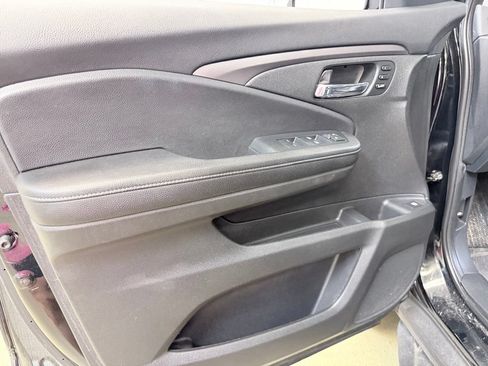 Used 2023 Honda Ridgeline RTL image 6