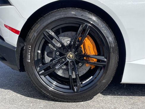Used 2015 Lamborghini Huracan LP 610-4 AWD/4WD image 45
