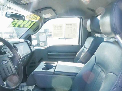Used 2014 Ford F450 XL w/ Trailer-Tow Package image 11