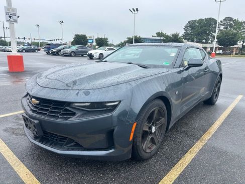 Used 2023 Chevrolet Camaro LT RWD image 1