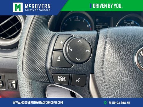 Used 2018 Toyota RAV4 LE w/ All Weather Liner Package AWD/4WD image 14