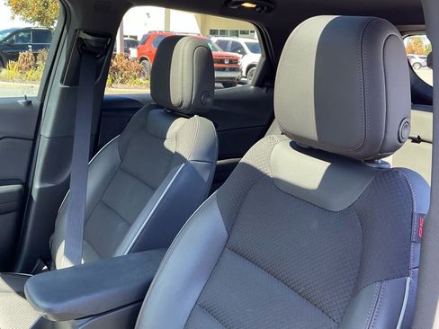 Used 2021 Chevrolet TrailBlazer RS w/ Sun and Liftgate Package image 24