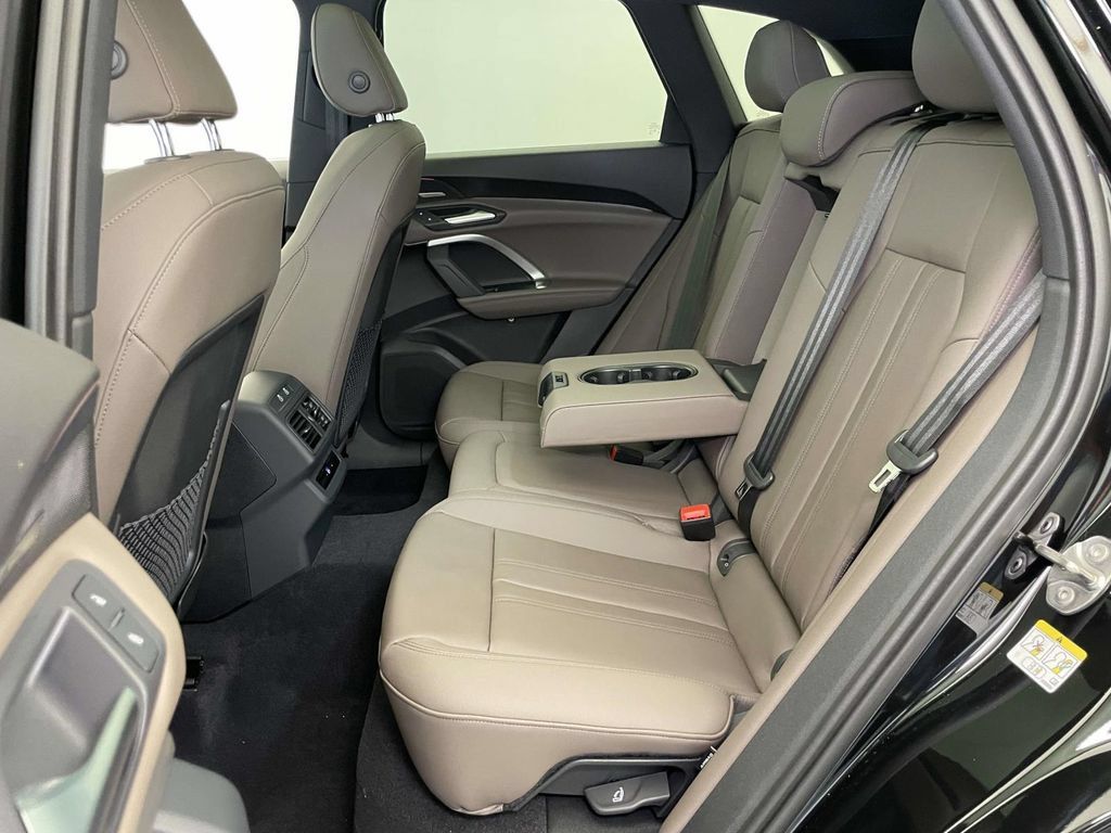 New 2026 Audi Q5 Premium Plus AWD/4WD image 19