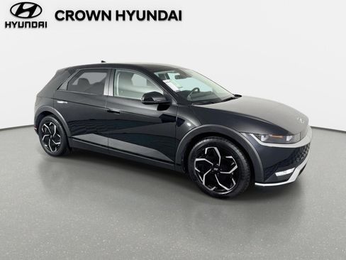 Used 2024 Hyundai Ioniq 5 SEL RWD image 3