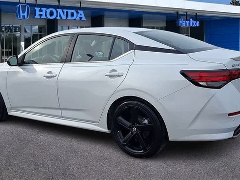 Used 2023 Nissan Sentra SR w/ SR Premium Package image 6