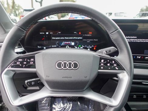 Used 2025 Audi A5 2.0T Premium Plus w/ Premium Plus image 12