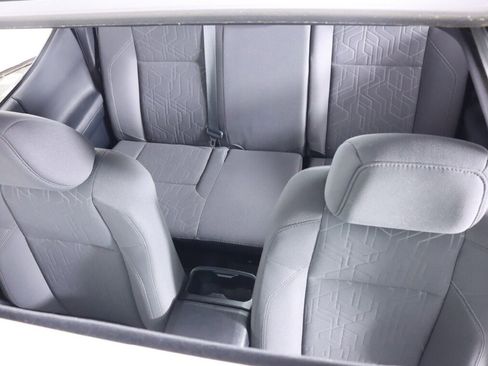 Used 2016 Toyota Tacoma TRD Sport w/ Premium & Technology Package image 31