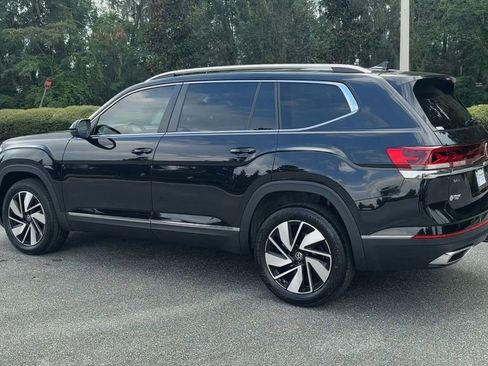 New 2026 Volkswagen Atlas SEL image 6