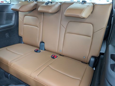 New 2026 Nissan Pathfinder Platinum image 27