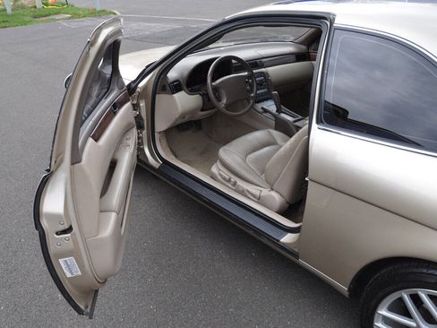 Used 1995 Lexus SC 300 Coupe image 19