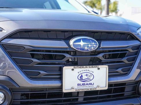 Certified 2025 Subaru Outback Premium AWD/4WD image 6
