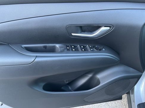 New 2026 Hyundai Tucson Blue SE image 14