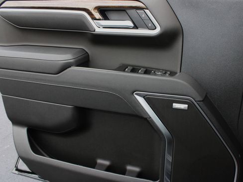 New 2026 GMC Sierra 1500 Elevation w/ Preferred Package image 16