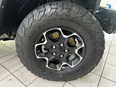 Used 2022 Jeep Wrangler Unlimited Rubicon 4xe w/ Steel Bumper Group image 13