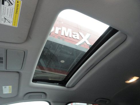 Used 2020 Honda CR-V EX image 17