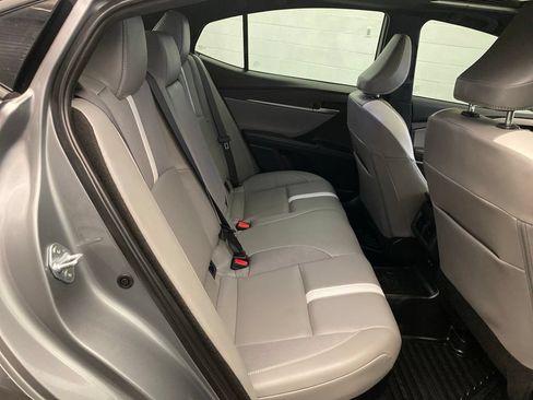 Used 2025 Toyota Camry SE w/ Convenience Package FWD image 25