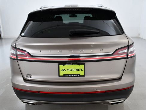 Used 2021 Lincoln Nautilus Reserve image 13