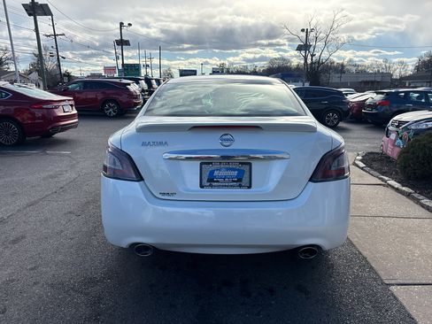 Used 2014 Nissan Maxima 3.5 S w/ Limited Edition Package image 7