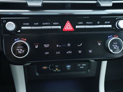 New 2025 Hyundai Tucson SEL image 16