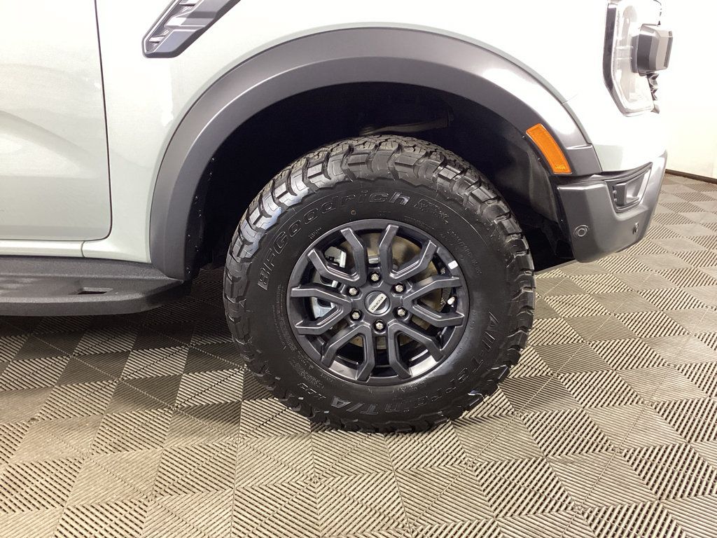 Used 2024 Ford Ranger Raptor AWD/4WD image 7