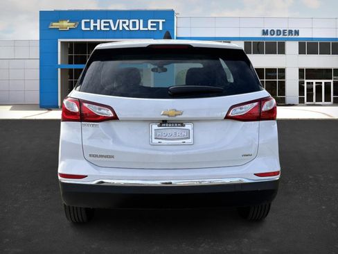 Used 2018 Chevrolet Equinox LS image 4