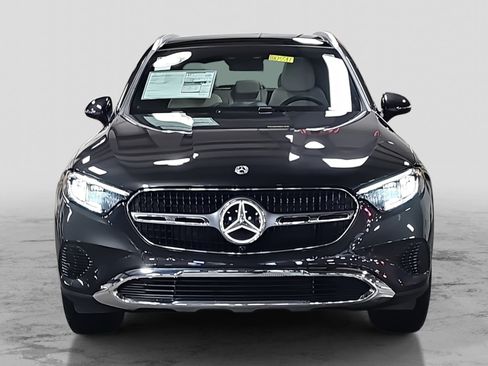 New 2026 Mercedes-Benz GLC 300 image 2
