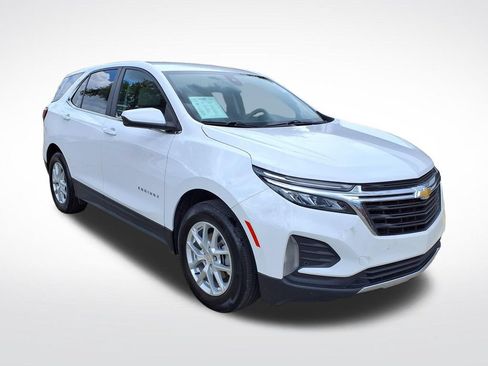 Used 2024 Chevrolet Equinox LT FWD image 3
