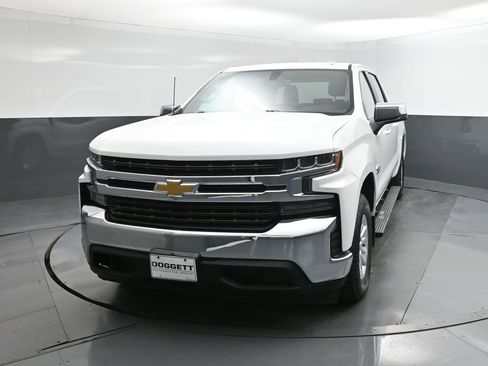 Used 2019 Chevrolet Silverado 1500 LT w/ Texas Edition image 30