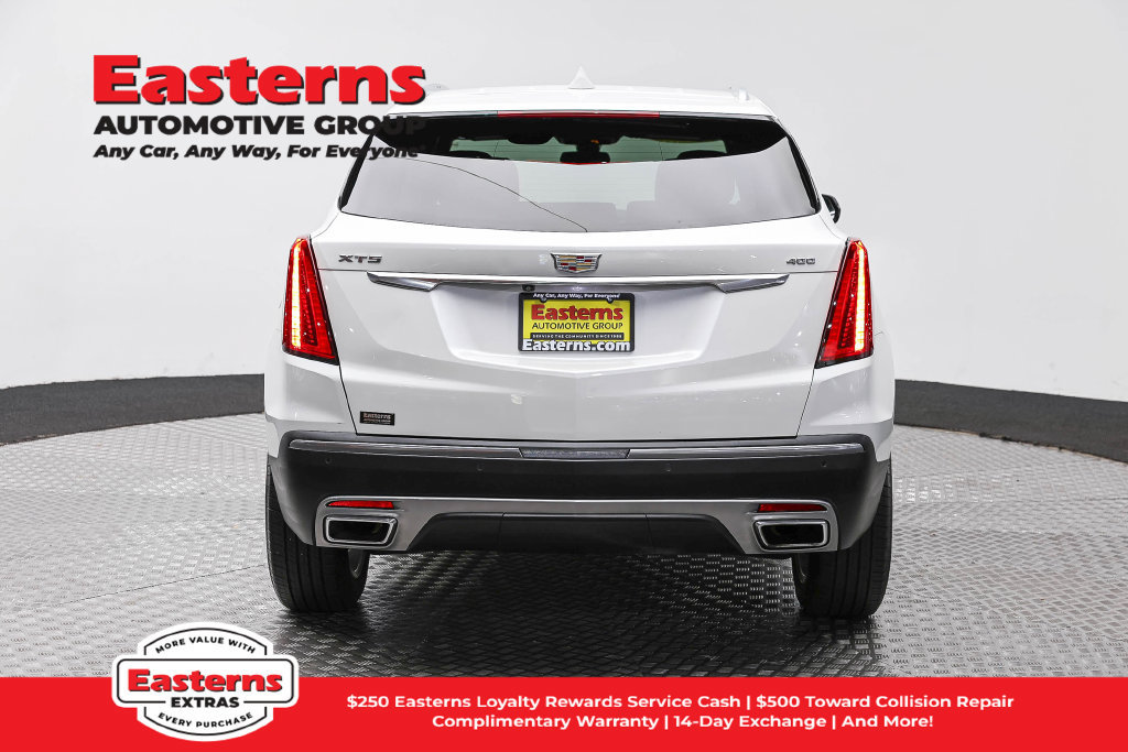Used 2025 Cadillac XT5 Premium Luxury FWD image 7