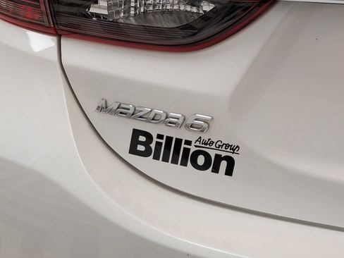 Used 2017 MAZDA MAZDA6 Touring w/ Touring Premium Package image 4