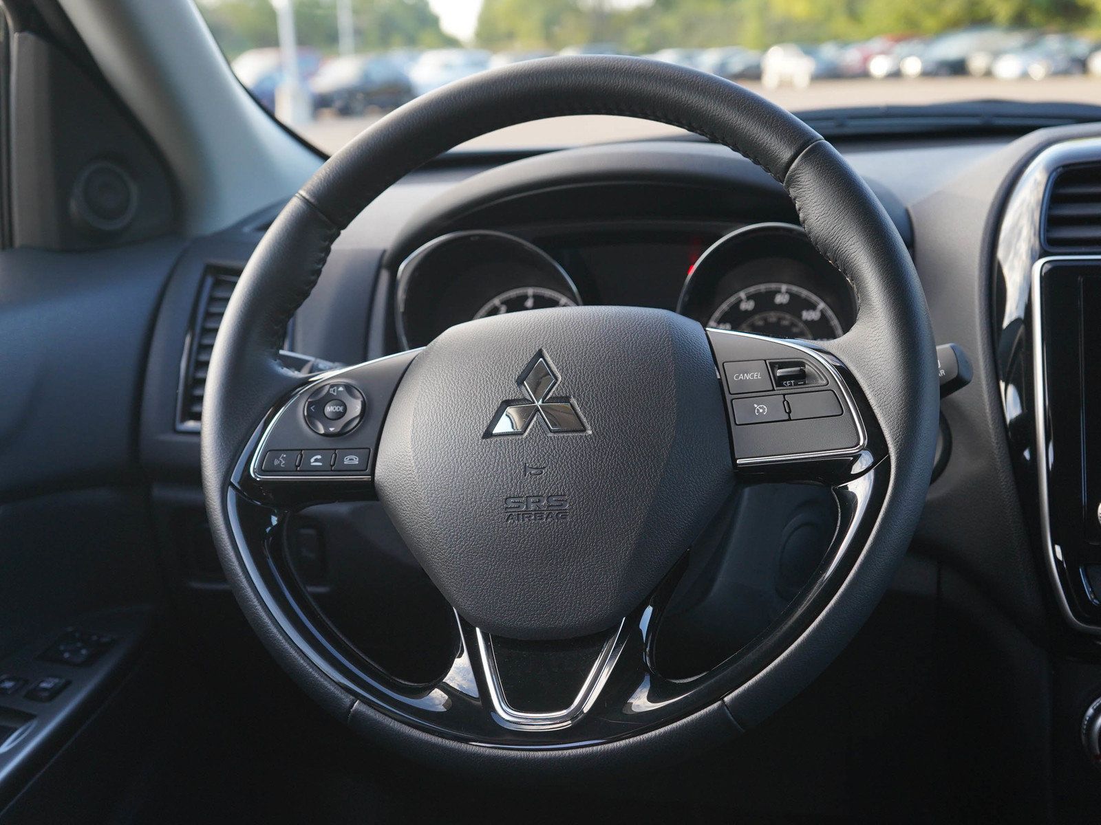 Used 2026 Mitsubishi Outlander Sport SE AWD/4WD image 16
