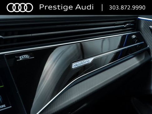 New 2026 Audi RS Q8 performance image 21