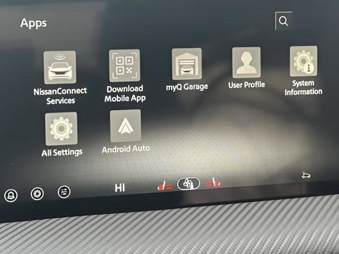 New 2026 Nissan Kicks SR w/ Cold Weather Package AWD/4WD image 34
