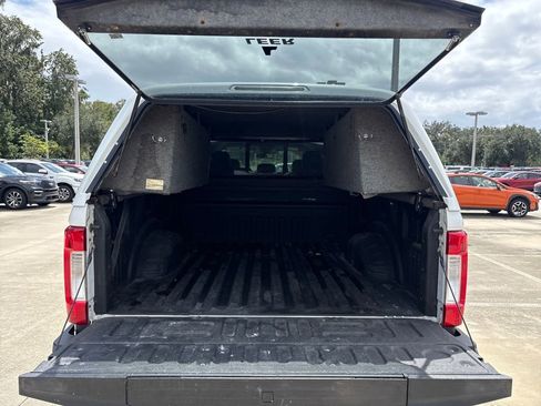 Used 2018 Ford F350 Lariat w/ Lariat Ultimate Package image 32