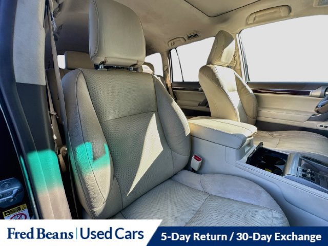 Used 2016 Lexus GX 460 w/ Premium Package AWD/4WD image 35